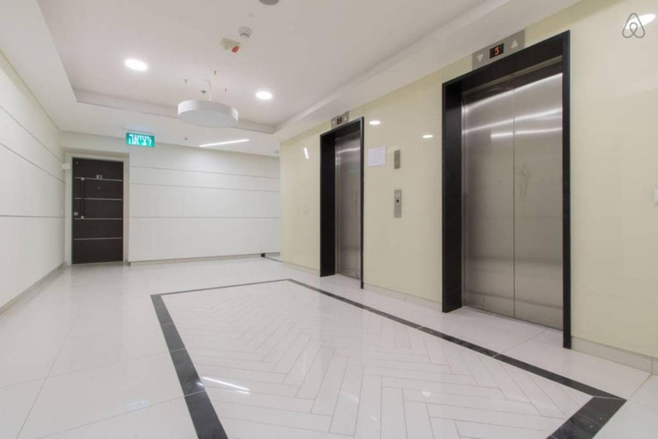 Exclusive Two-Bedroom Apartment With Parking Ιερουσαλήμ Εξωτερικό φωτογραφία