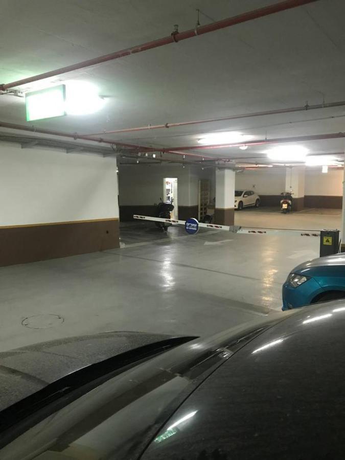 Exclusive Two-Bedroom Apartment With Parking Ιερουσαλήμ Εξωτερικό φωτογραφία