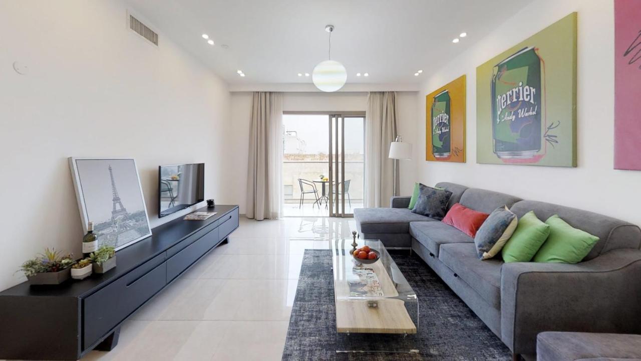 Exclusive Two-Bedroom Apartment With Parking Ιερουσαλήμ Εξωτερικό φωτογραφία